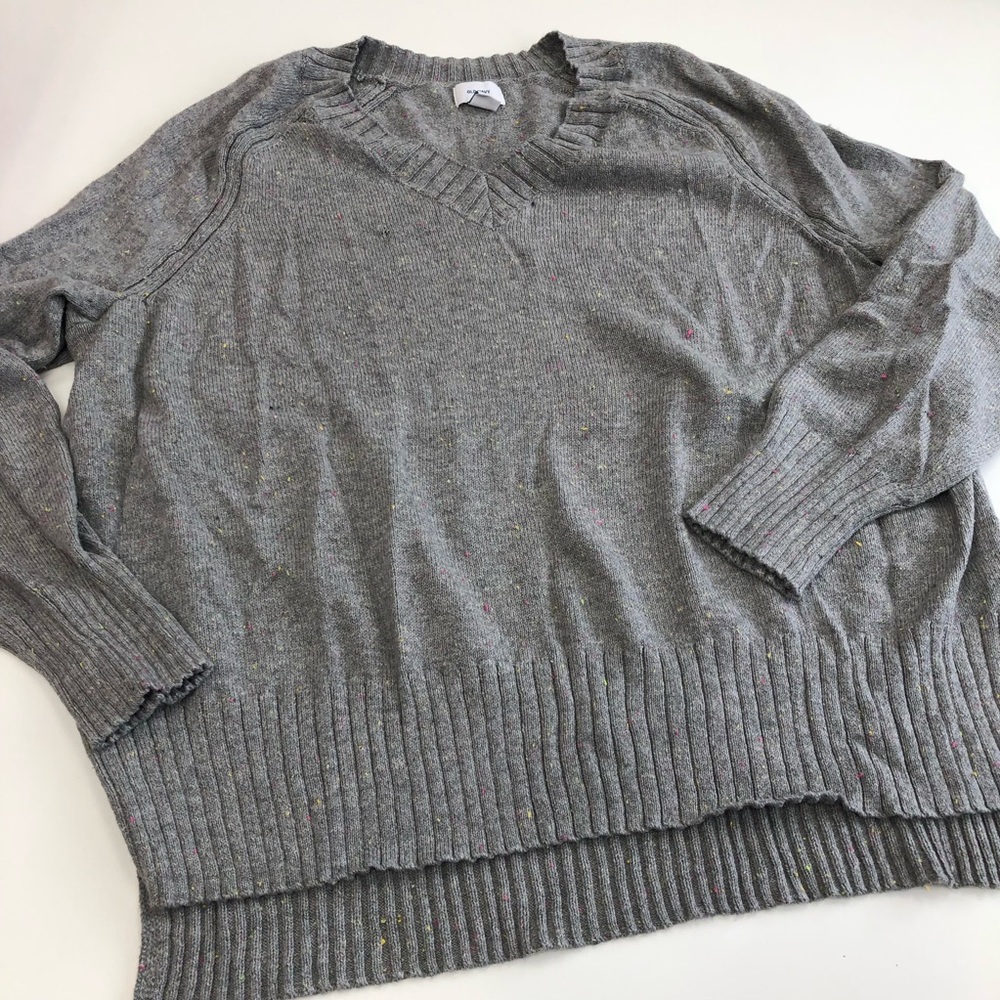 Gray sweater with colored specks